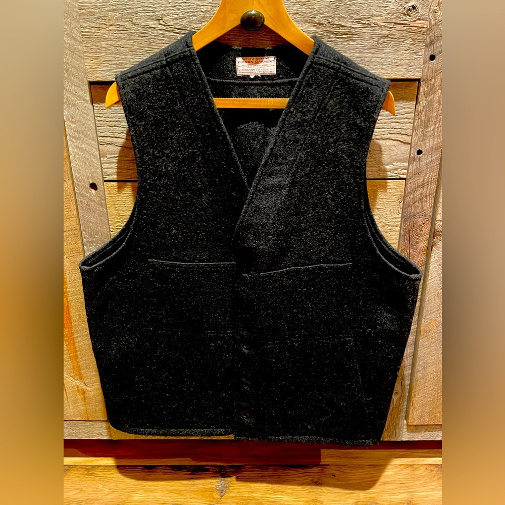 Filson- Men’s Mackinaw Wool Vest- XL- Charcoal